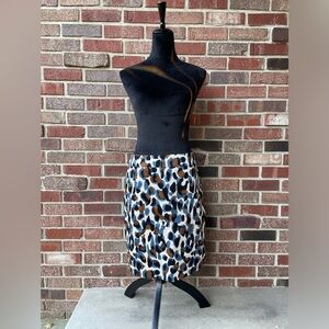 Woman's Sz 4 Valerie Bertinelli Lined Leopard Animal Print Straight Skirt